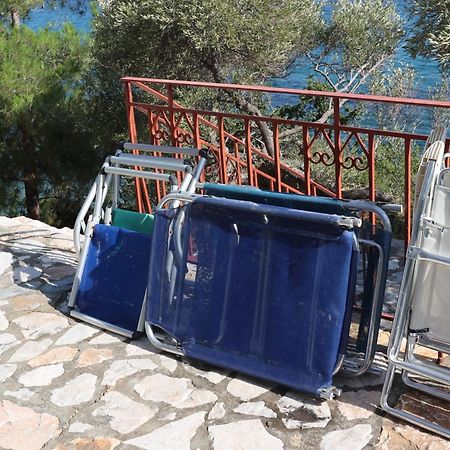 Δωμάτια Κόκκινος Πύργος Plomari Eksteriør bilde
