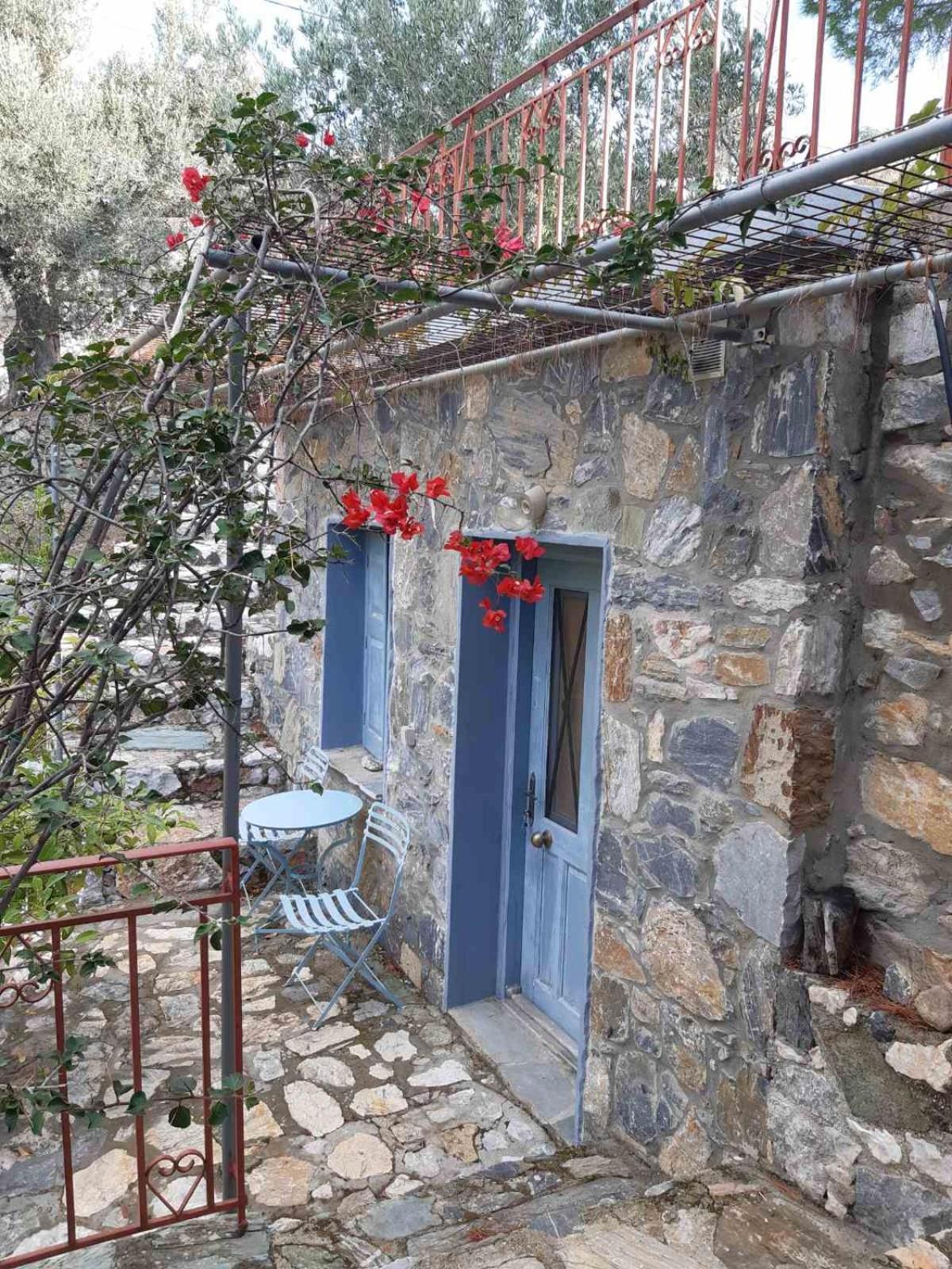 Δωμάτια Κόκκινος Πύργος Plomari Eksteriør bilde