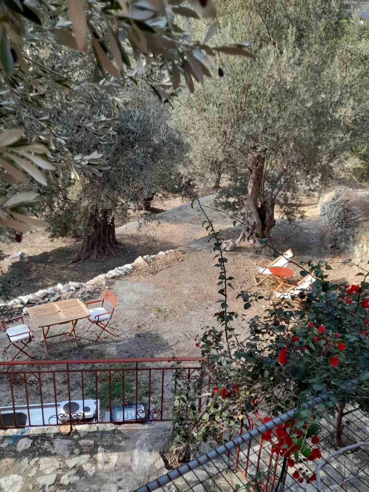 Δωμάτια Κόκκινος Πύργος Plomari Eksteriør bilde